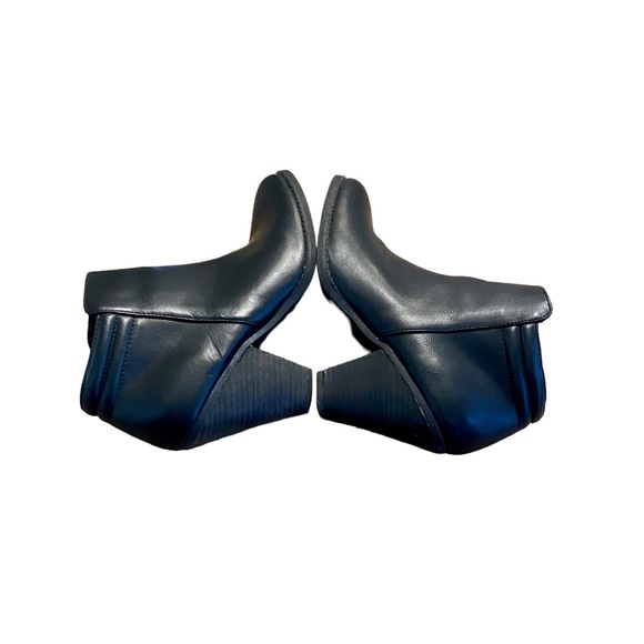 MIA BLACK LEATHER ANKLE BOOTIES CONE HEEL CHUNKY HEEL BOOTS BLACK SIDE ZIP 10 - Picture 12 of 15